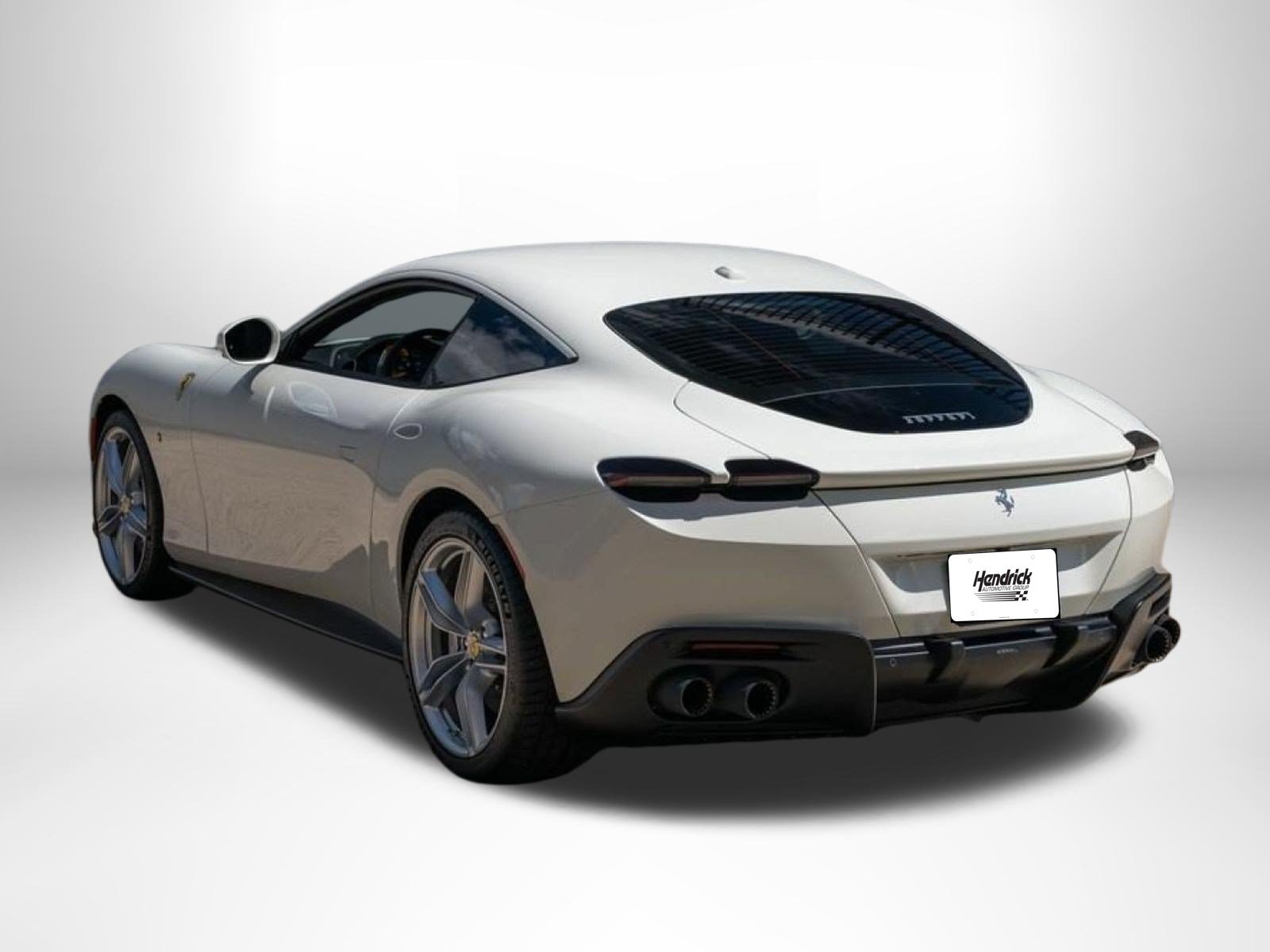 Used 2022 Ferrari Roma RWD image 3