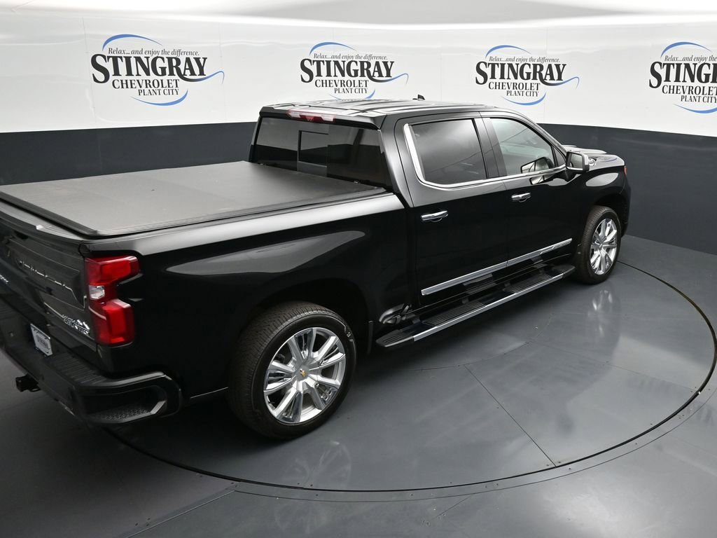 Used 2025 Chevrolet Silverado 1500 High Country w/ High Country Premium Package image 15