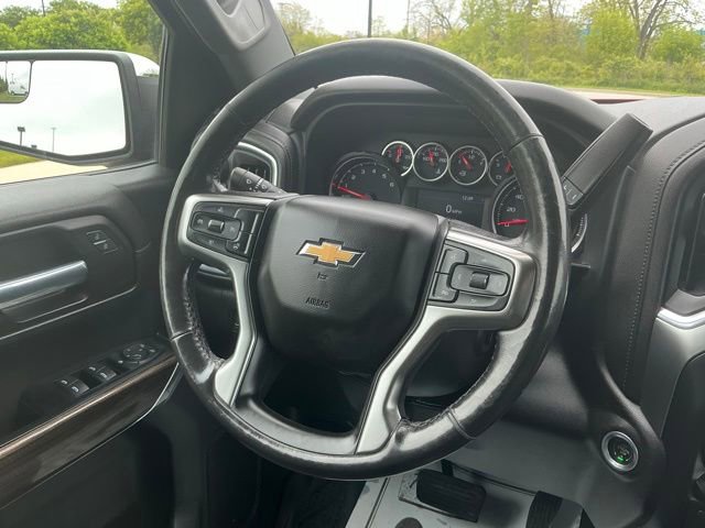 Used 2021 Chevrolet Silverado 1500 LT AWD/4WD image 22