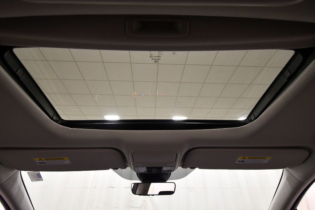 Certified 2025 Honda Odyssey Elite image 16