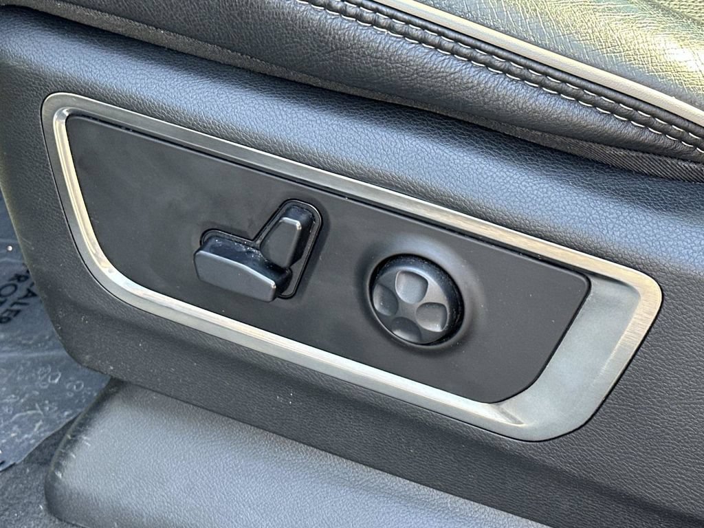 Used 2019 RAM 1500 Limited AWD/4WD image 25