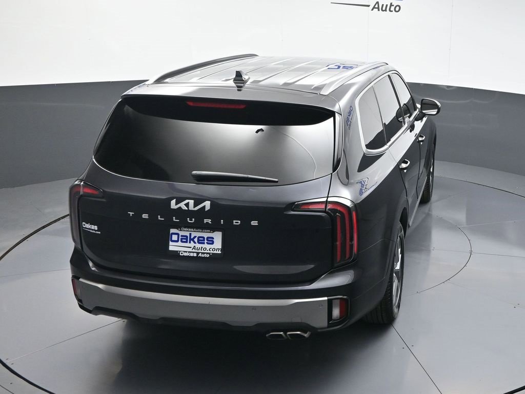 Certified 2025 Kia Telluride EX image 51
