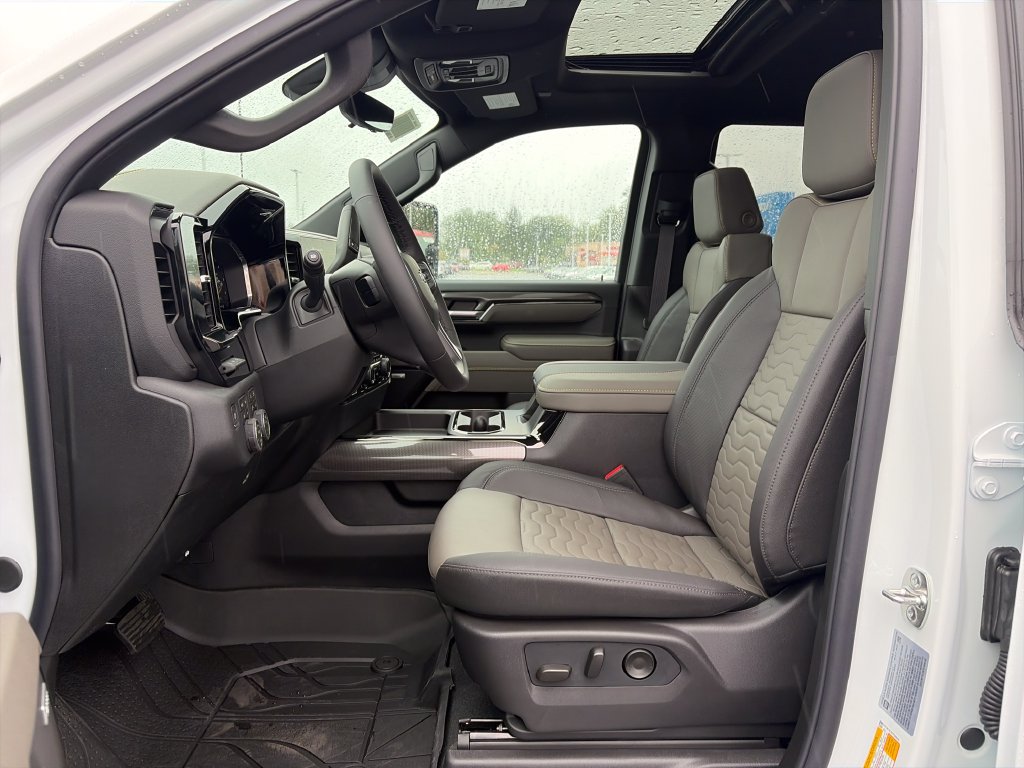 New 2026 Chevrolet Silverado 2500 ZR2 w/ LPO, Dark Essentials Package AWD/4WD image 14
