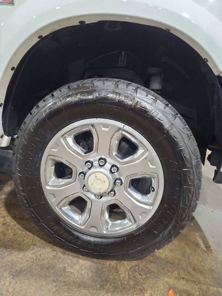Used 2017 RAM 2500 Laramie AWD/4WD image 35