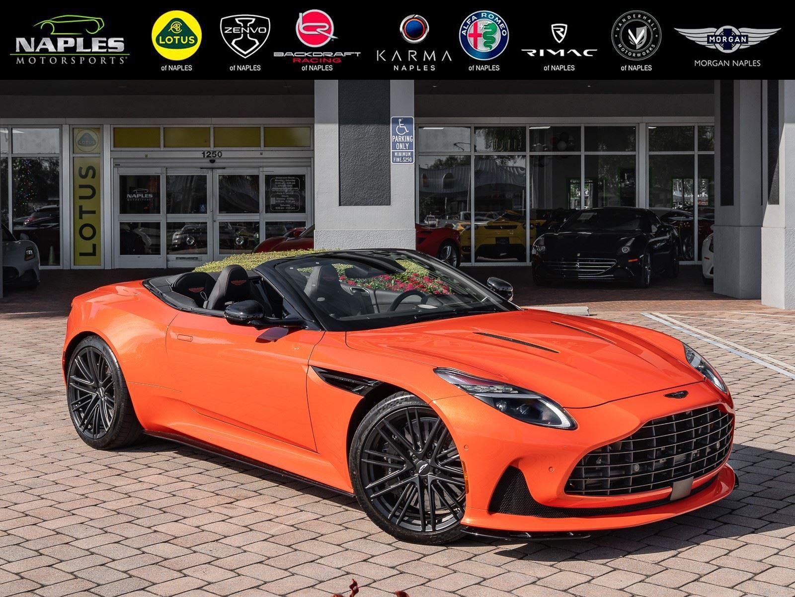 Used 2024 Aston Martin DB12 Convertible image 1
