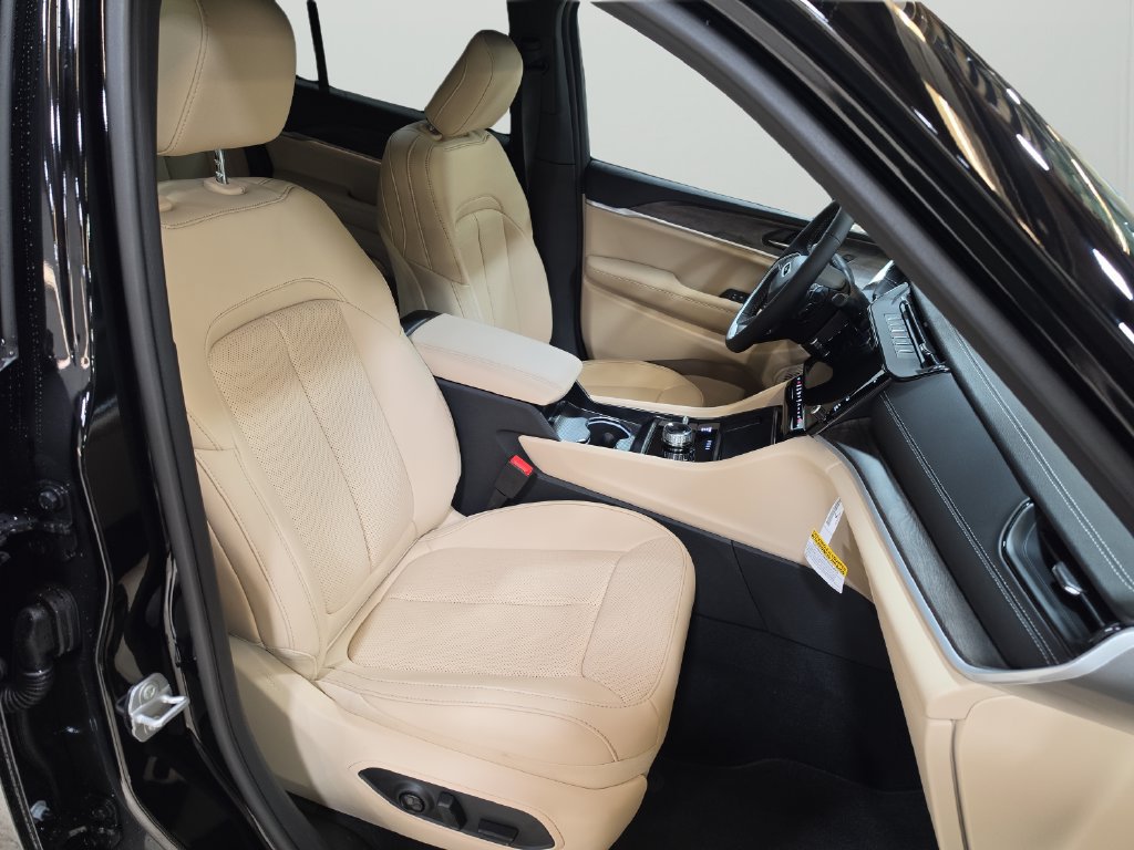 New 2027 Jeep Grand Cherokee Limited AWD/4WD image 15