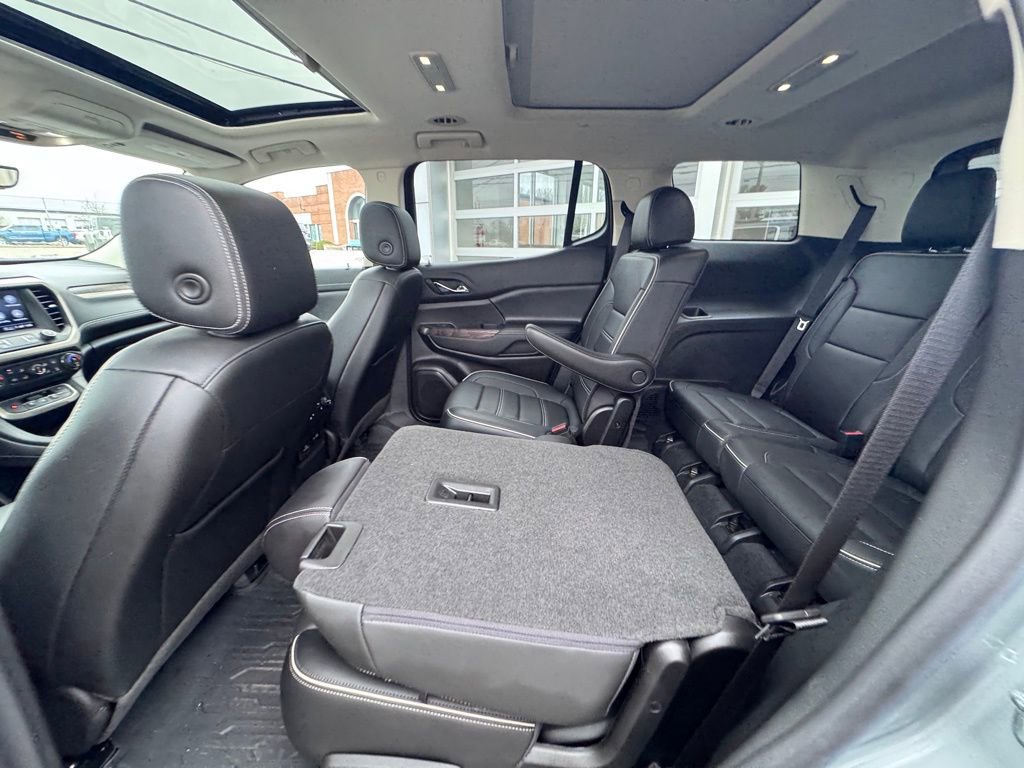 Used 2023 GMC Acadia Denali w/ Denali Ultimate Package image 30