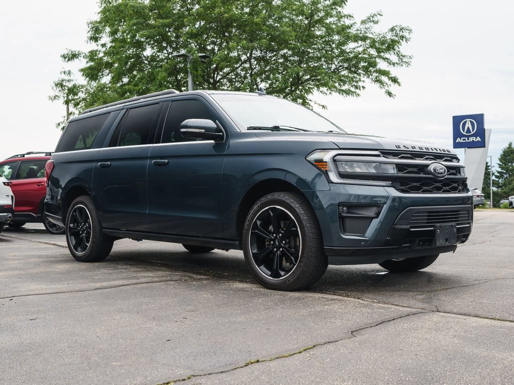 Used 2022 Ford Expedition Max Limited AWD/4WD image 2