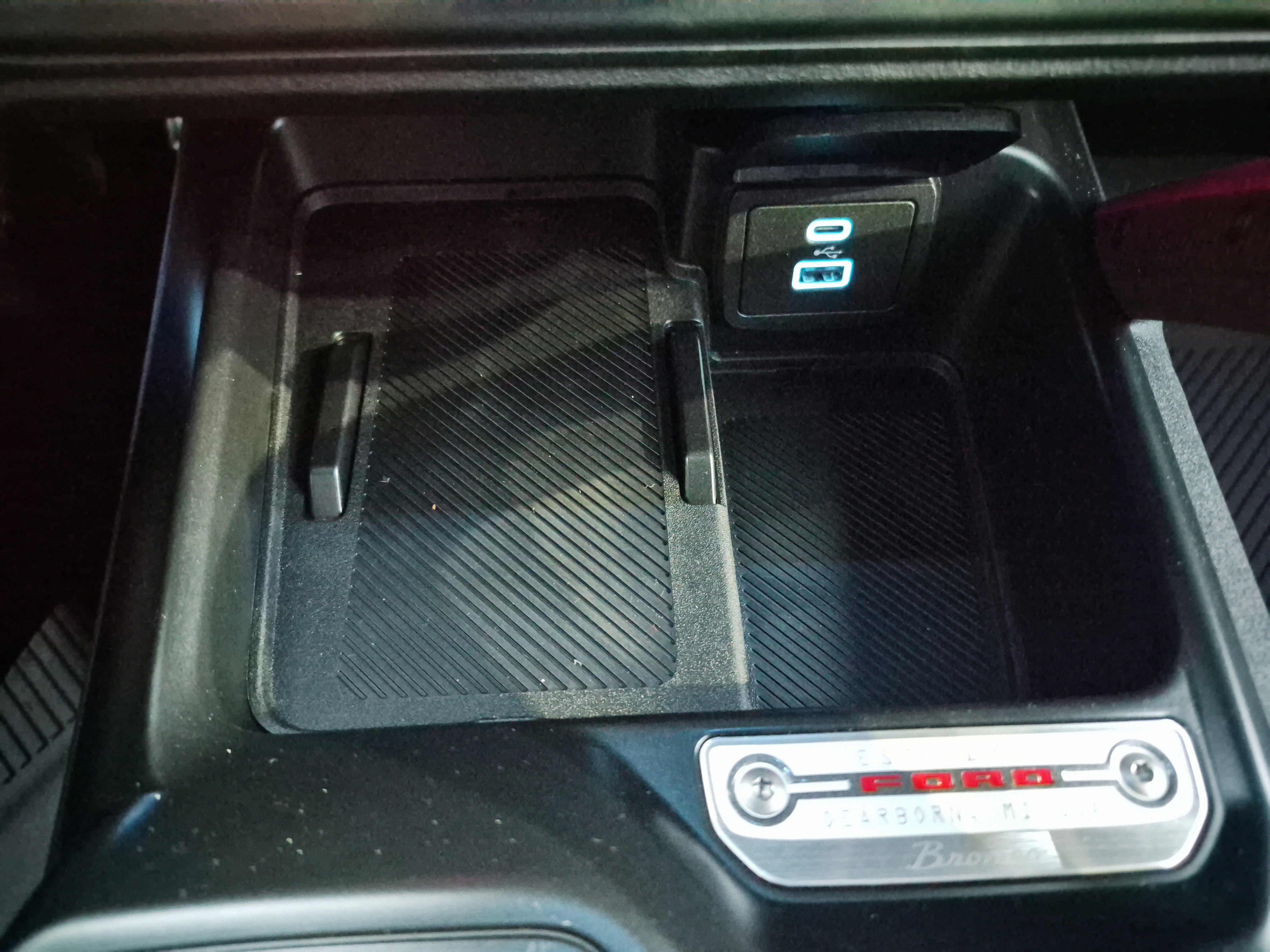 New 2025 Ford Bronco Heritage Edition image 32