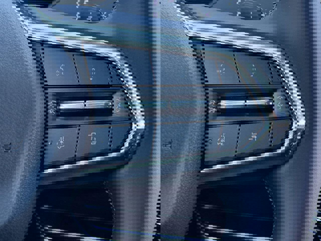 New 2026 Chevrolet Equinox LT image 14