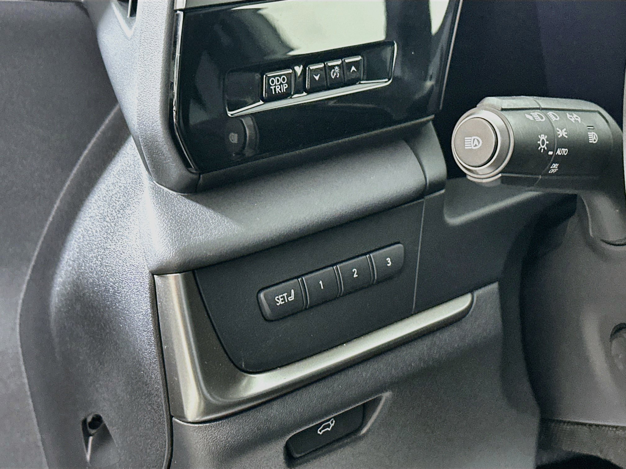 Used 2026 Lexus RZ 350e 2WD w/ Technology Package image 10