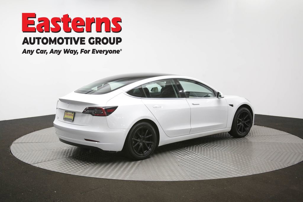 Used 2020 Tesla Model 3 Standard Range RWD image 36