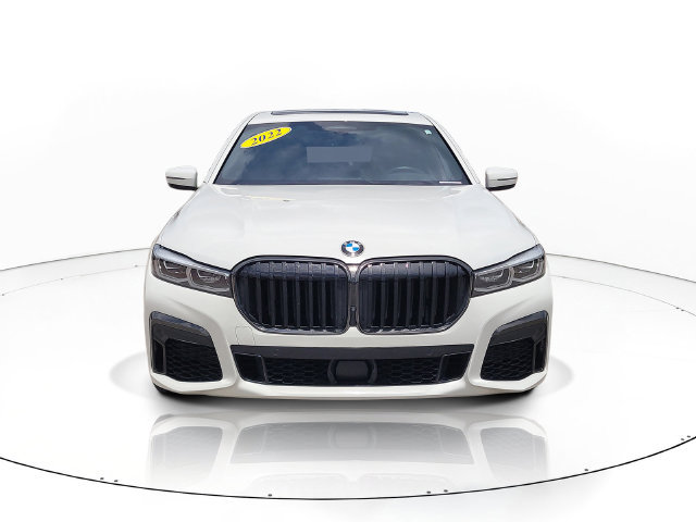 Used 2022 BMW 750i xDrive w/ Executive Package AWD/4WD image 2