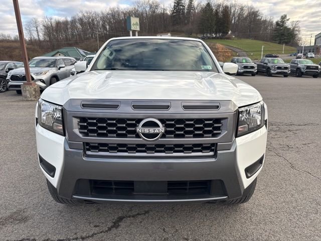 Used 2025 Nissan Frontier SV AWD/4WD image 2