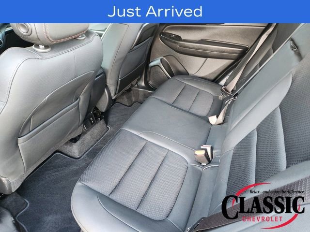 Used 2023 Chevrolet TrailBlazer RS w/ Sun and Liftgate Package FWD image 41