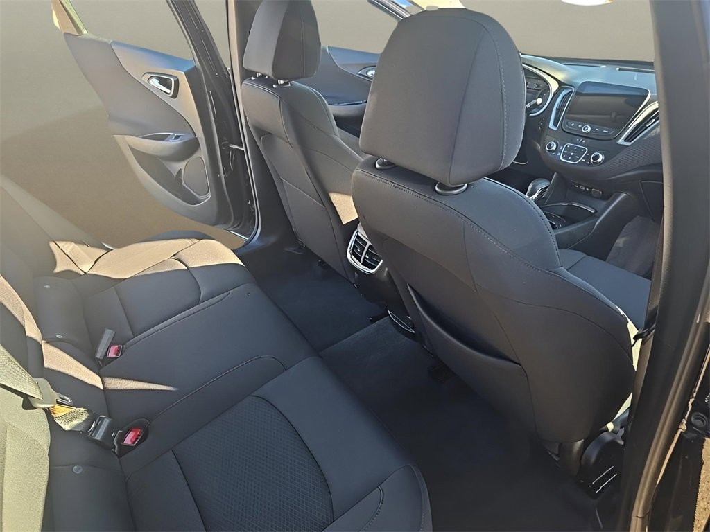 Used 2023 Chevrolet Malibu LT w/ Driver Confidence Package image 17