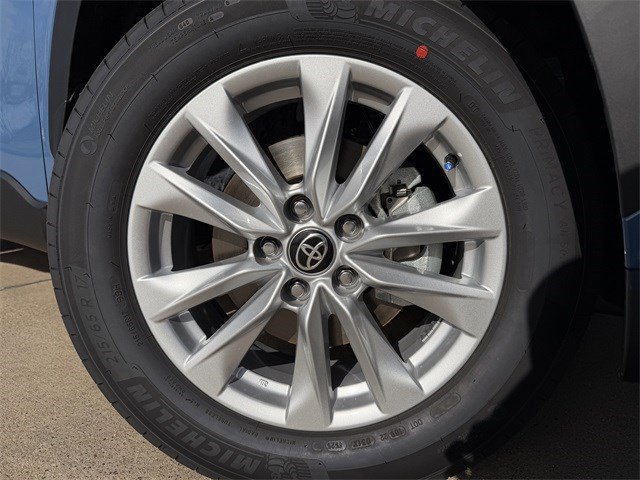 New 2026 Toyota Corolla Cross LE FWD image 10