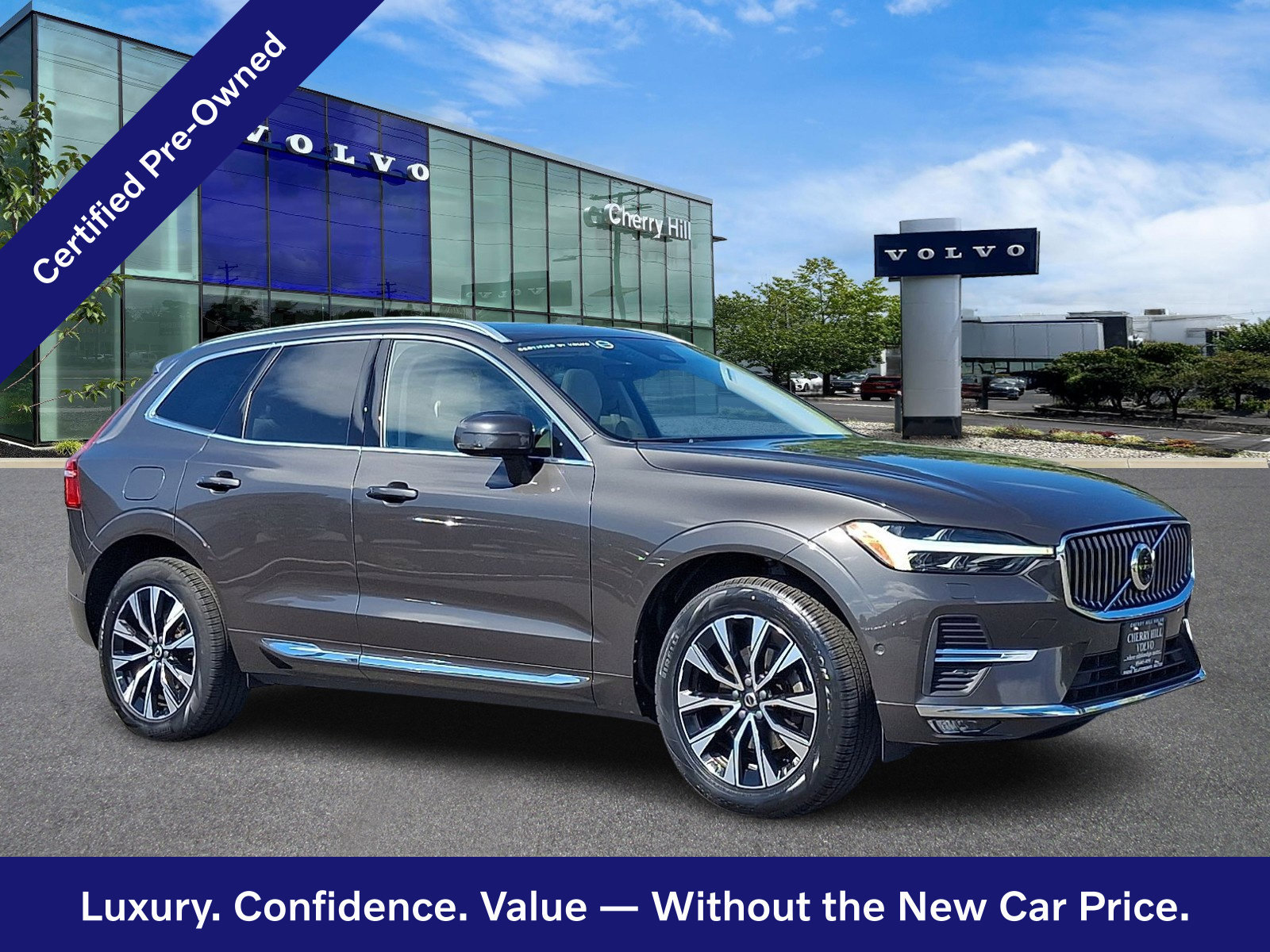 Certified 2023 Volvo XC60 B5 Plus w/ Climate Package