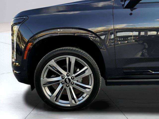 Used 2025 Cadillac Escalade ESV Sport w/ Touring Package AWD/4WD image 60