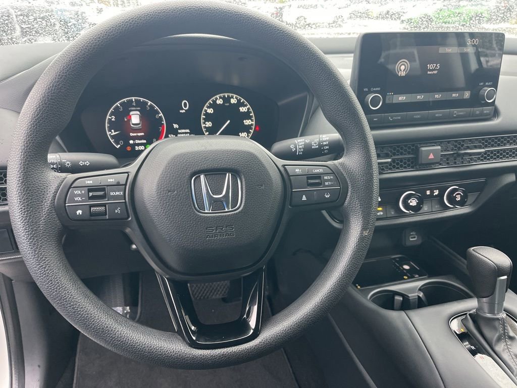 Used 2025 Honda HR-V LX image 11