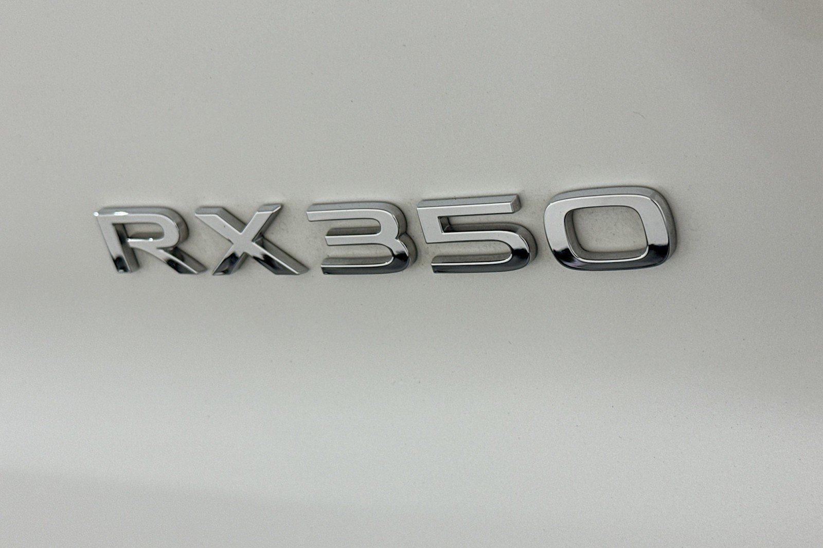 Used 2023 Lexus RX 350 Premium w/ Cold Area Package FWD image 9
