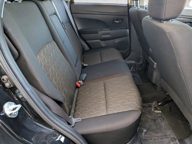 Used 2025 Mitsubishi Outlander Sport AWD image 21