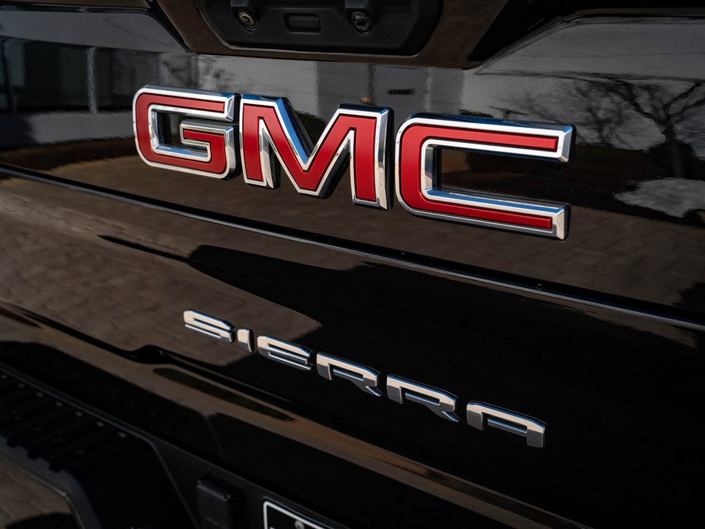 Used 2023 GMC Sierra 2500 AT4 w/ Gooseneck/5TH Wheel Package image 17