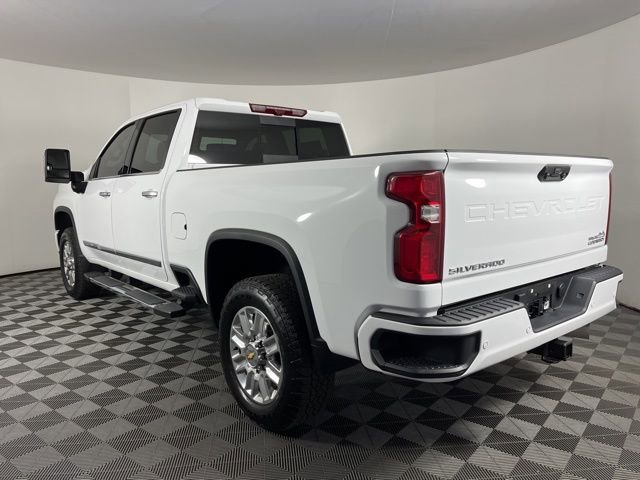 Used 2024 Chevrolet Silverado 2500 High Country w/ High Country Premium Package image 7