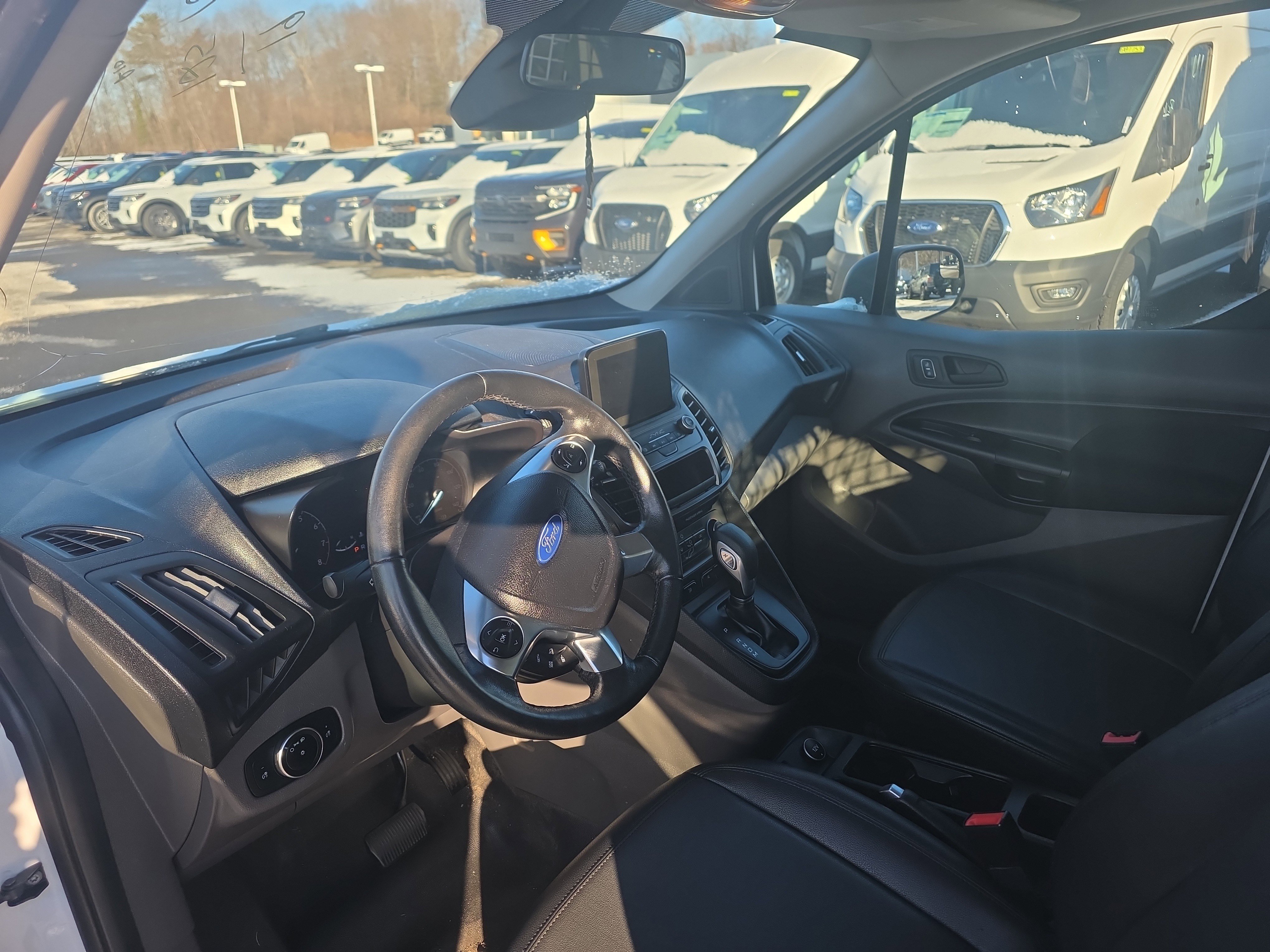 Used 2019 Ford Transit Connect XL image 25