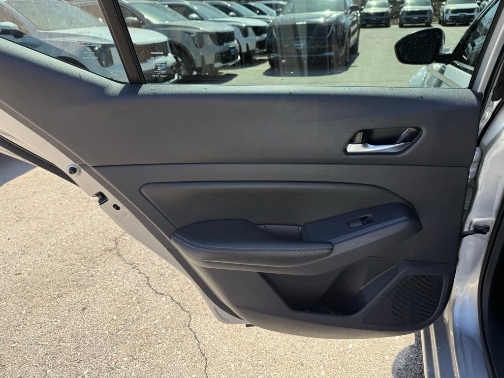 Used 2022 Nissan Altima 2.5 SV image 10