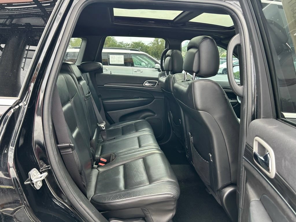Used 2021 Jeep Grand Cherokee Limited w/ Luxury Group II RWD image 44