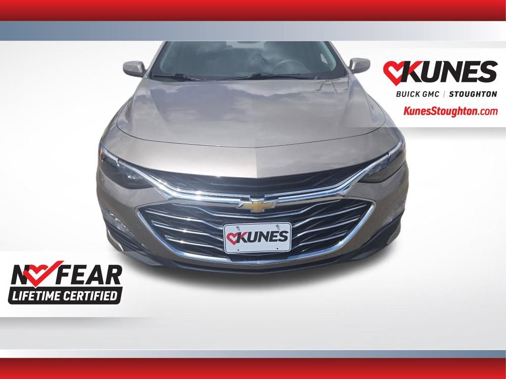 Used 2023 Chevrolet Malibu LT w/ Driver Confidence Package FWD image 4