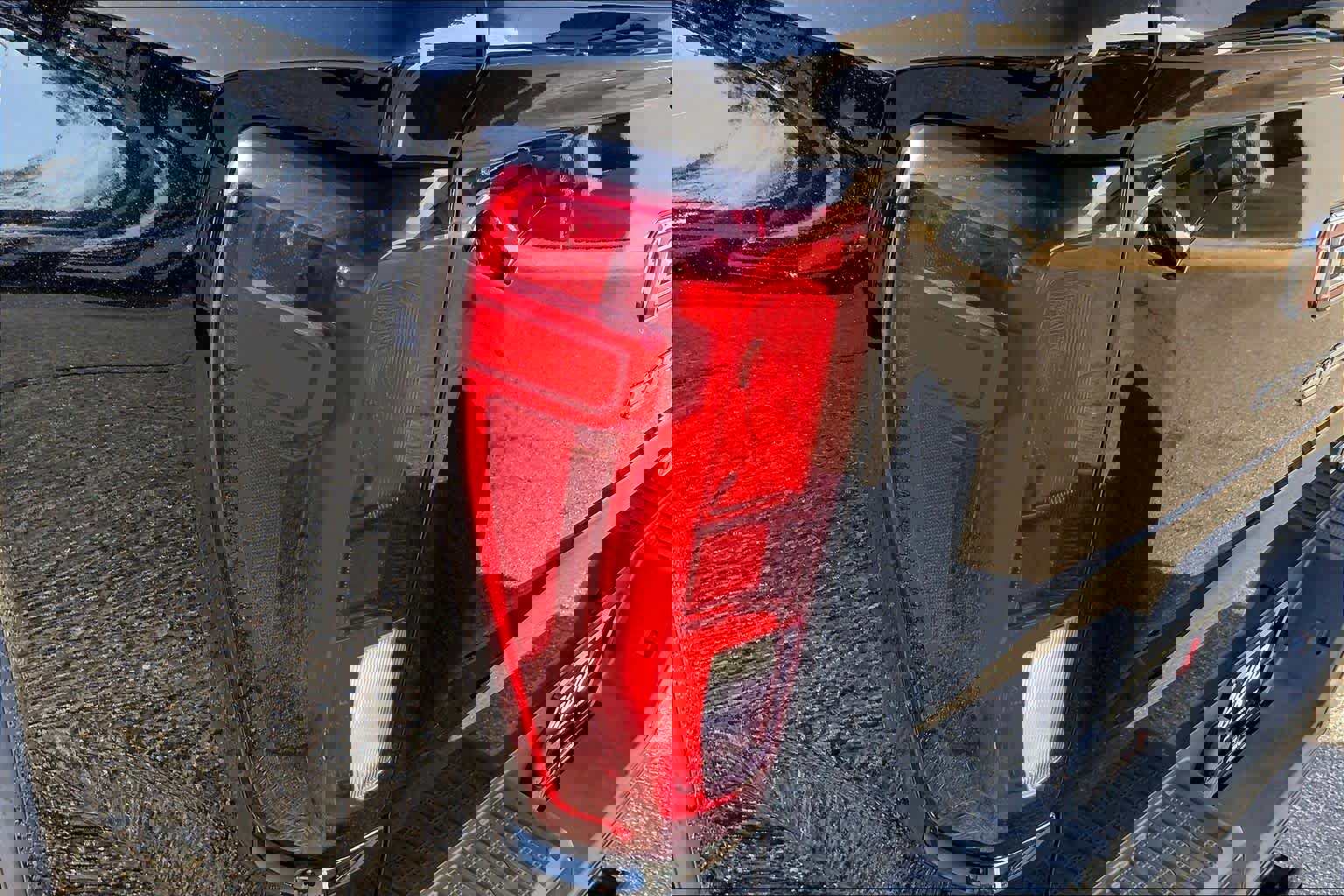 Used 2020 GMC Sierra 1500 Elevation w/ Elevation Value Package image 27