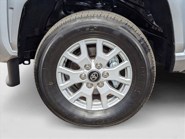 Used 2025 Toyota Tacoma SR5 image 21