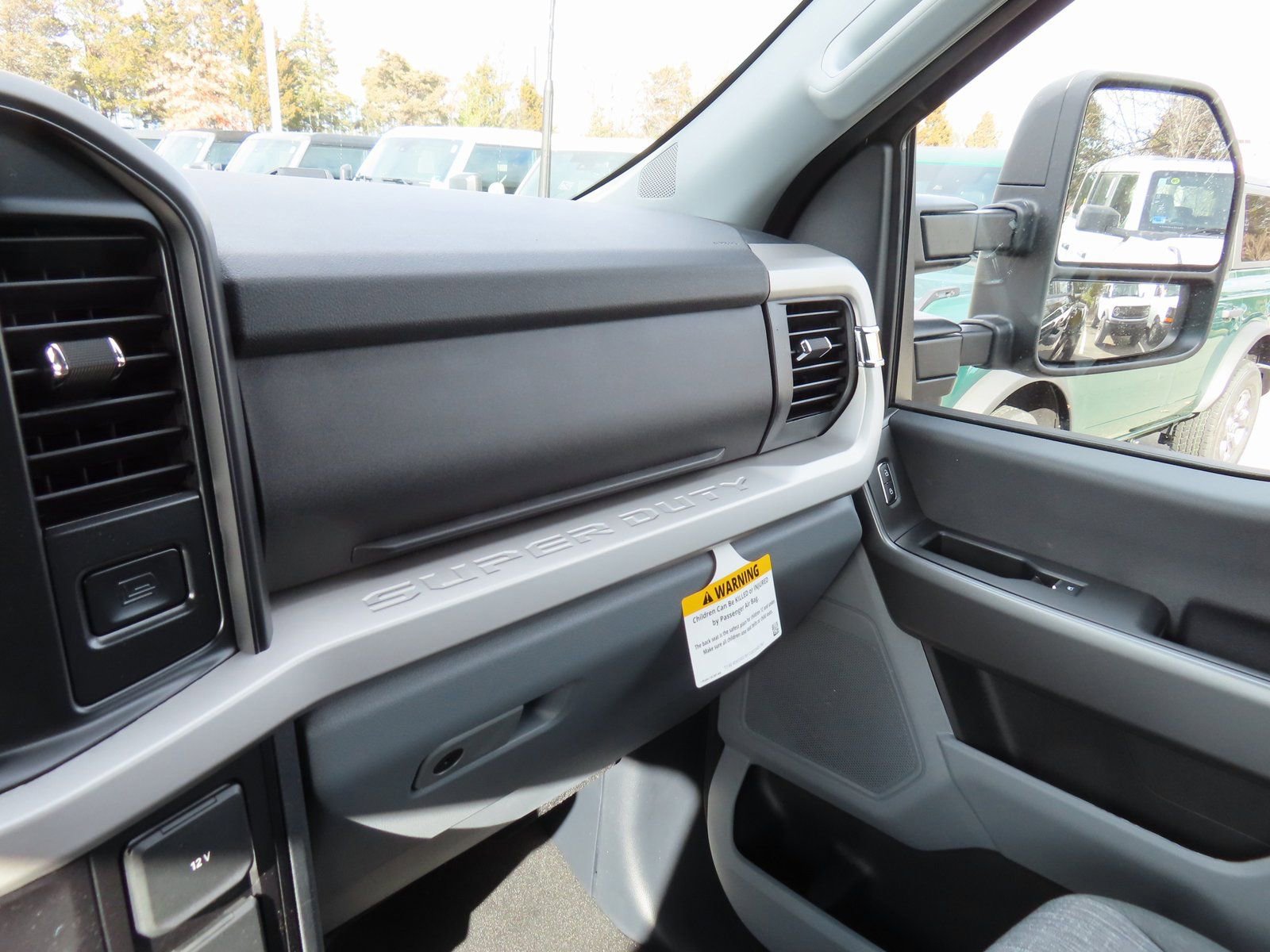 New 2026 Ford F350 XLT w/ 360-Degree Camera Package image 13