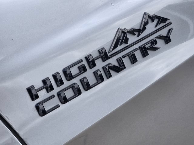 Used 2023 Chevrolet Tahoe High Country AWD/4WD image 11