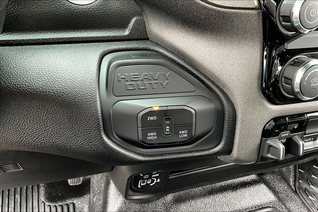New 2026 RAM 4500 Tradesman AWD/4WD image 32