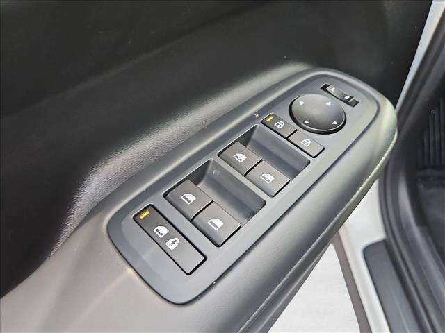 Used 2026 Hyundai Santa Fe SEL FWD image 23
