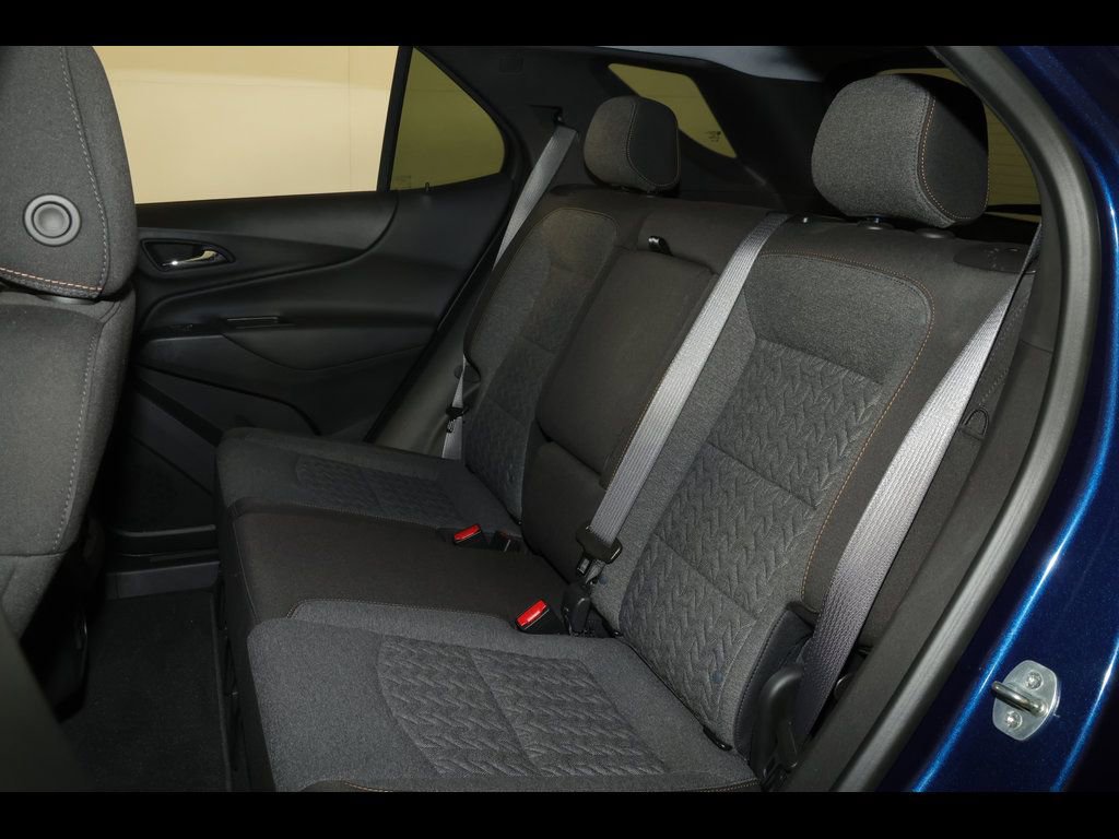 Used 2023 Chevrolet Equinox LT image 28