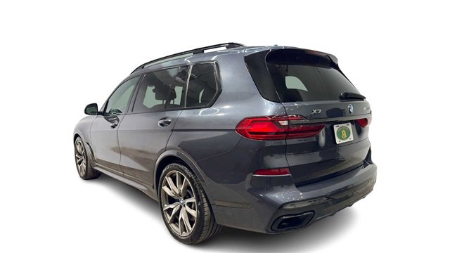 Used 2020 BMW X7 M50i w/ Executive Package image 2