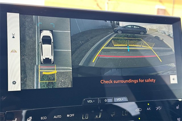 Certified 2023 Subaru Solterra AWD image 24