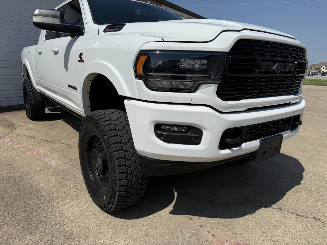 Used 2022 RAM 2500 Limited w/ Night Edition image 15
