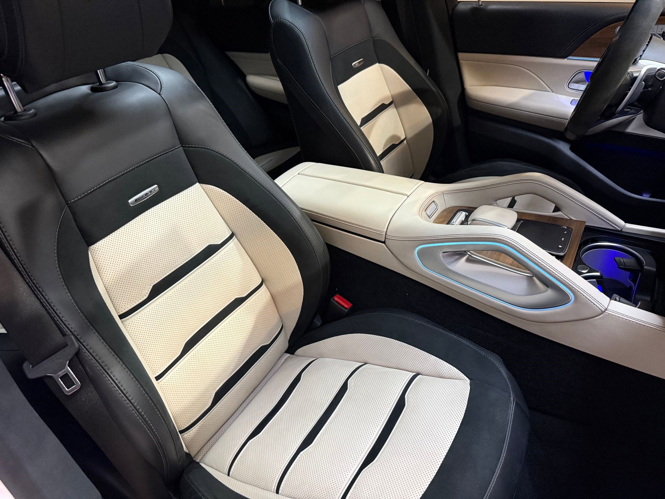 Used 2024 Mercedes-Benz GLE 53 AMG 4MATIC Coupe image 64