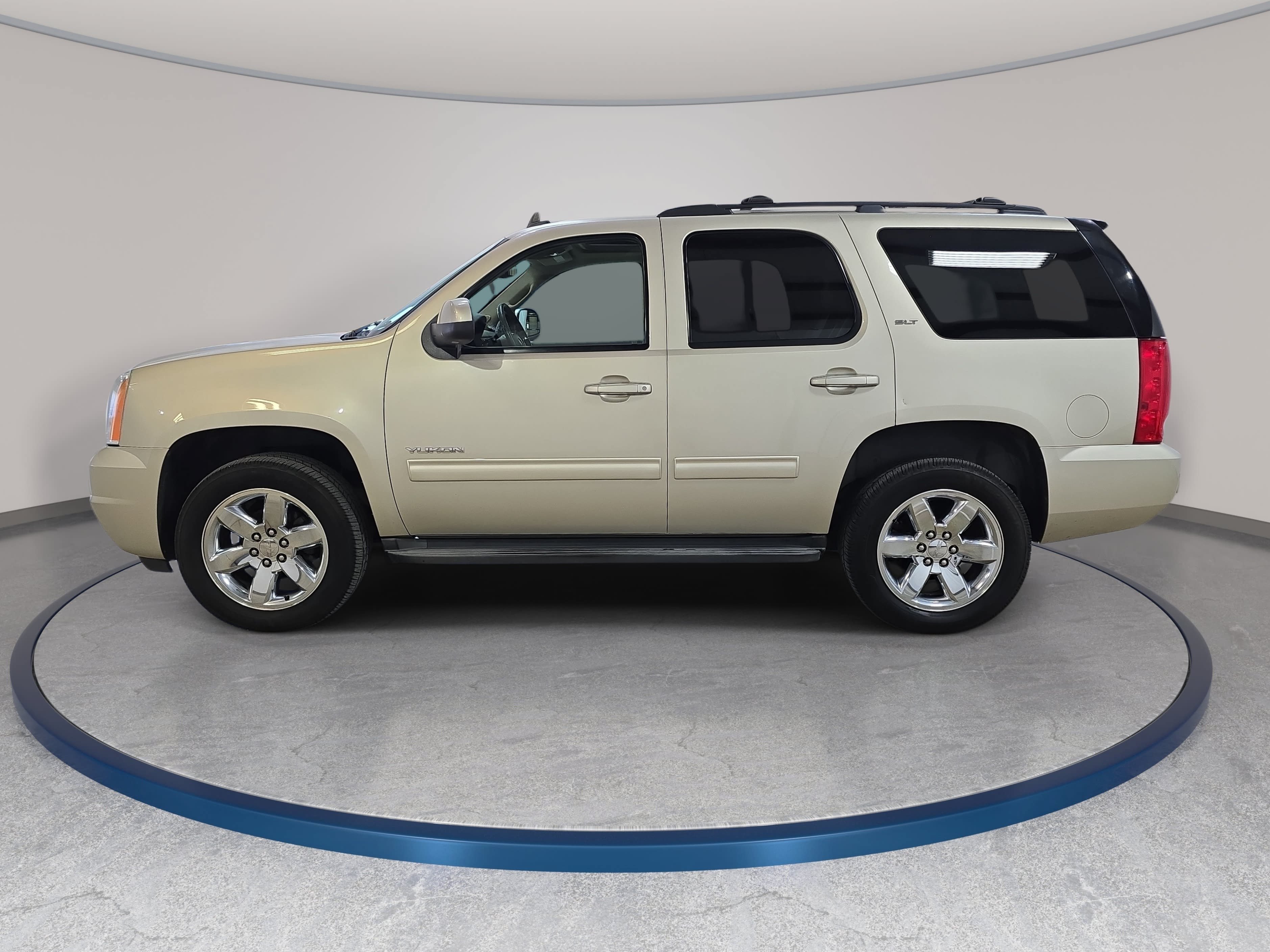 Used 2013 GMC Yukon SLT RWD image 9