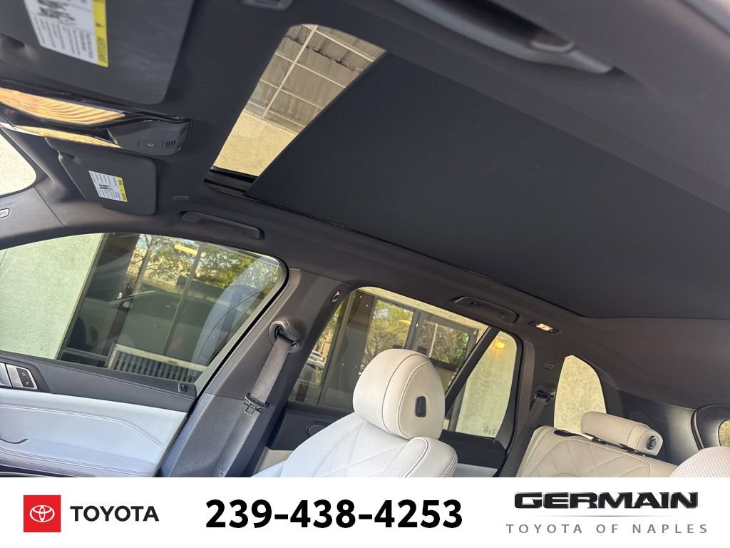 Used 2024 BMW X5 sDrive40i w/ Premium Package image 19