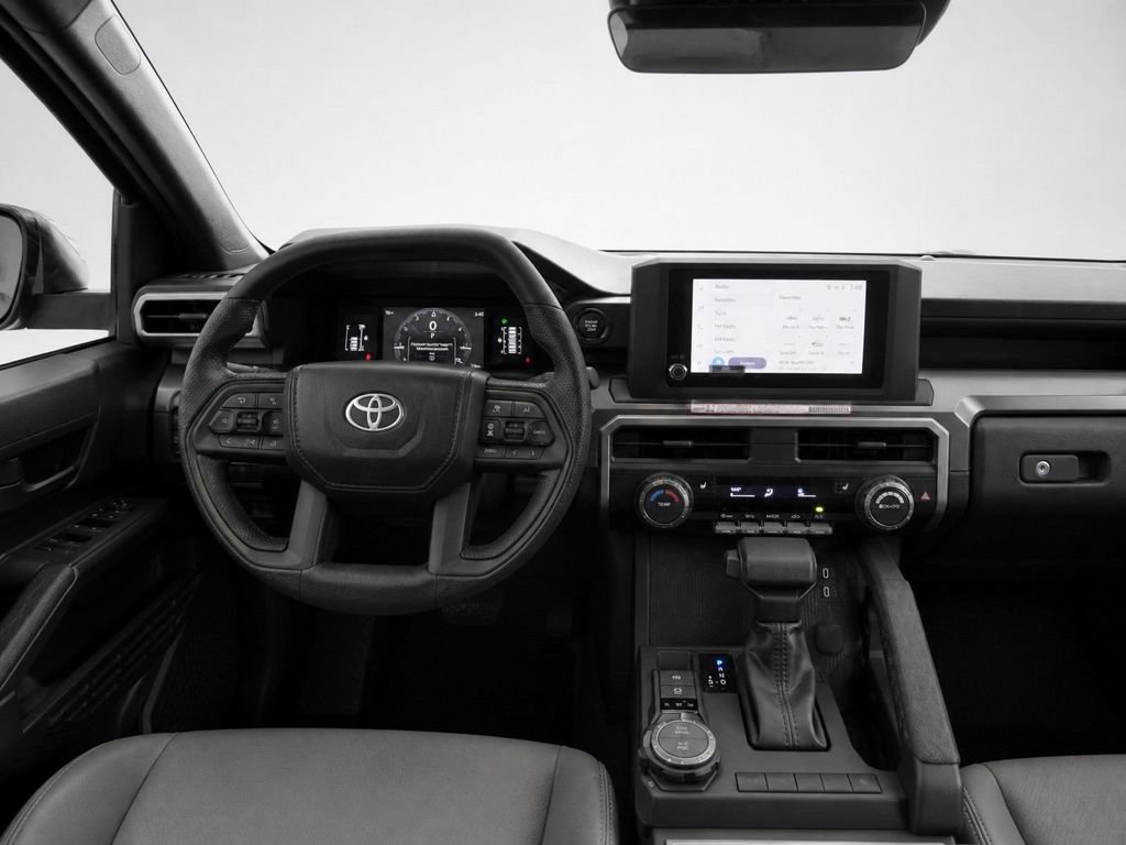 Used 2025 Toyota Tacoma SR5 AWD/4WD image 35