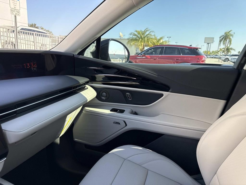 New 2026 Lincoln Nautilus Premier w/ Equipment Group 102A image 22