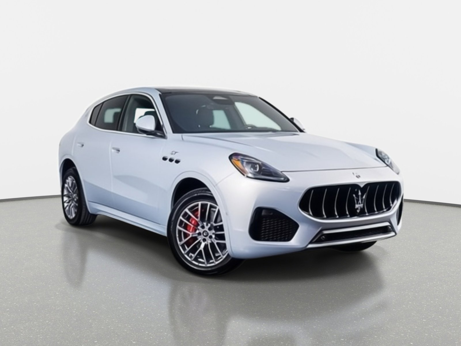 Used 2024 Maserati Grecale GT image 4