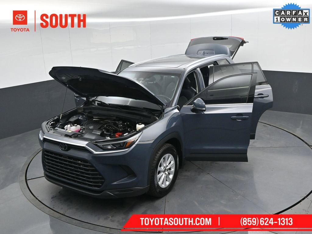 Certified 2024 Toyota Grand Highlander XLE image 48