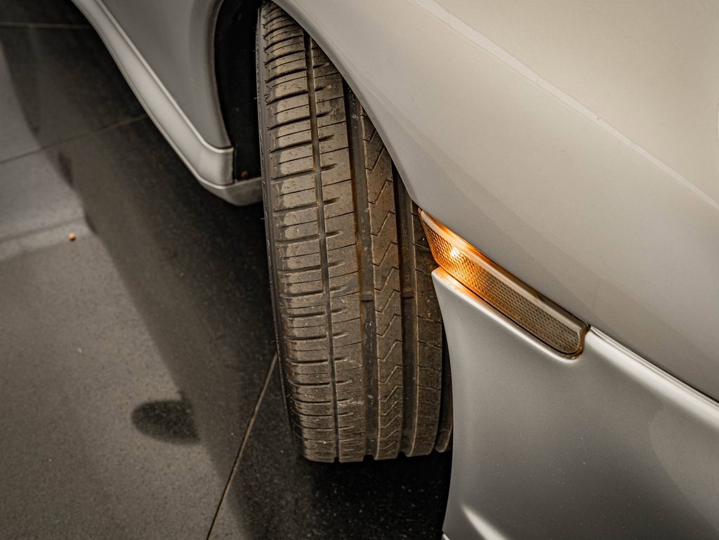 Used 2001 Porsche 911 Turbo image 55